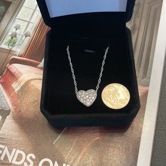 Diamond Heart Pendant - Picture 7 of 7